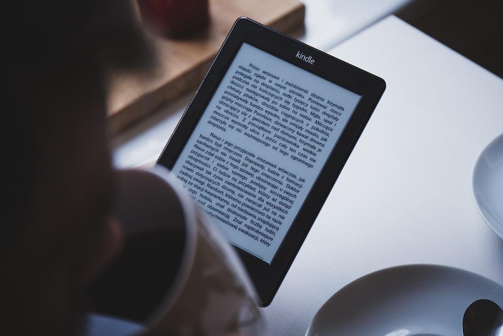 6 Best Apps to Read Books for FREE on iOS and Android