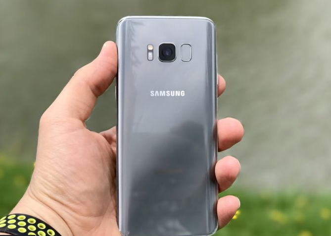 The Samsung Galaxy Beam2 keeps rebooting: 