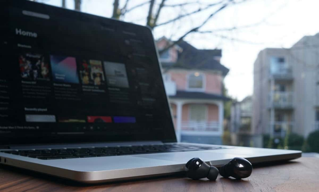 How to pair Galaxy Buds to a Laptop